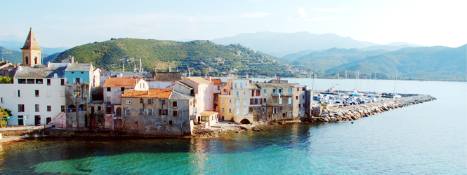 Saint Florent station balneaire corse reserver sur les-hotels-corse.com